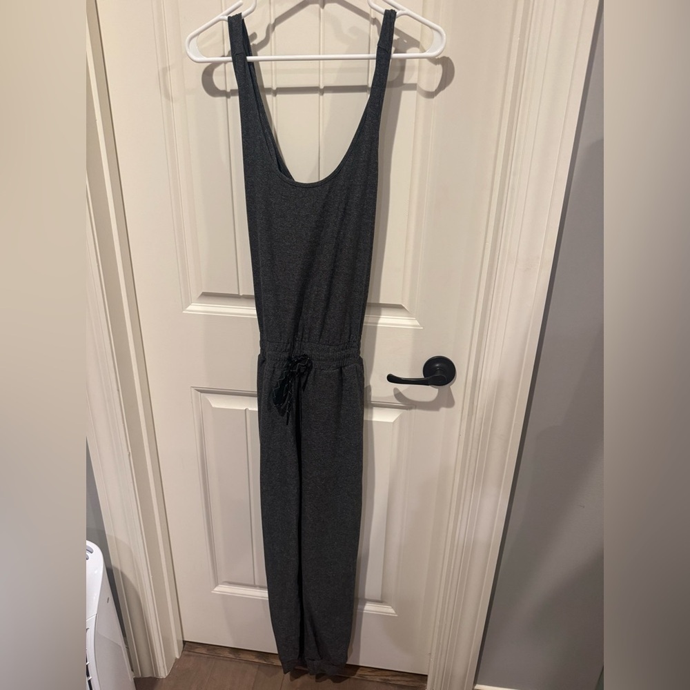 WE WANDER weFlex Sybelle Racerback Jumpsuit - Picture 2 of 4